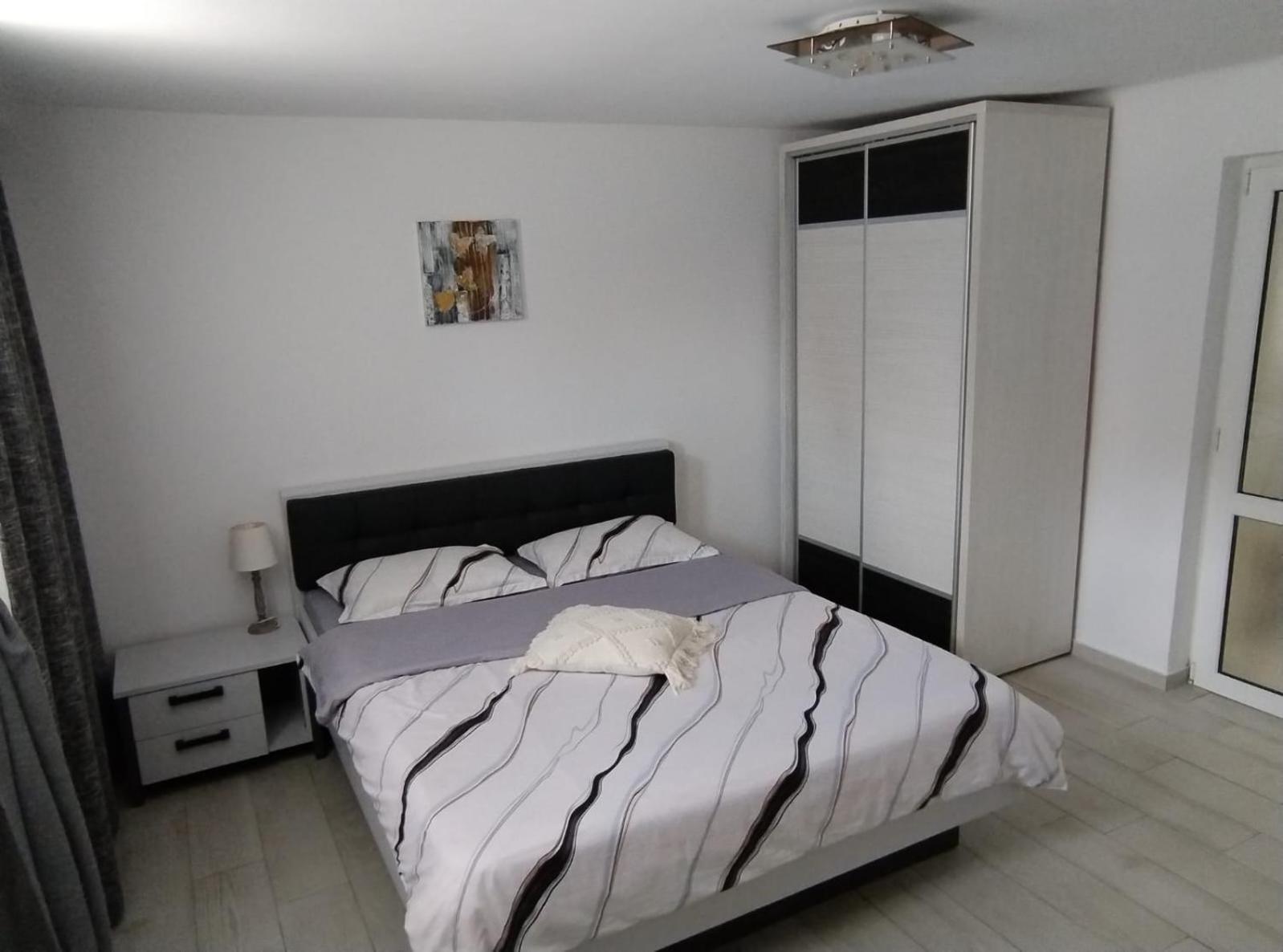 Appartement La Relax à Braşov Extérieur photo